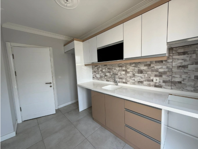 2+1 Kiralık Daire - Fotoğraf 6