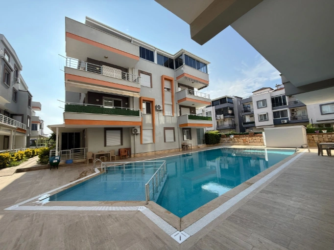 2+1 Kiralık Daire - Fotoğraf 1